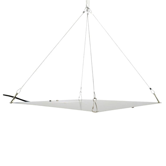 Vue latérale de la lampe horticole LED AGROLIGHT 85W suspendue, panneau ultra-compact pour éclairage de croissance en intérieur.