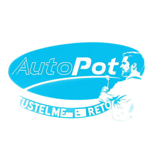Un homme qui nettoie le logo des kits Autopot