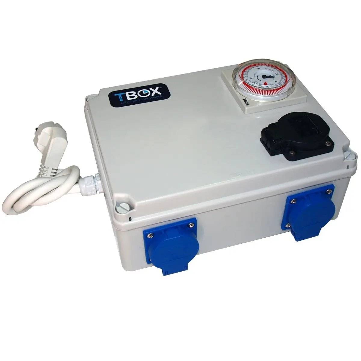 Minuterie Tempo Box 4x600W avec prise chauffage, boîtier robuste avec 4 prises bleues pour lampes de culture et minuterie mécanique intégrée.