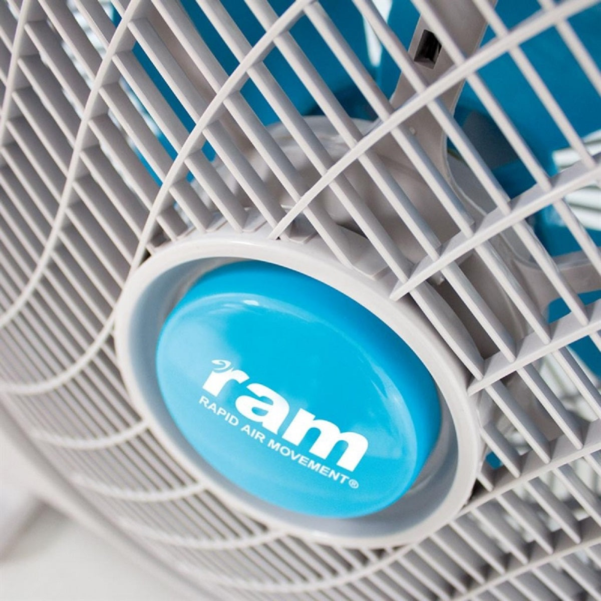 Ventilateur RAM Box Fan plat pour espaces de culture indoor